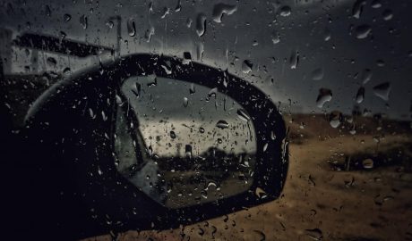 Sicher im Herbst: Bei schlechter Sicht den Durchblick behalten