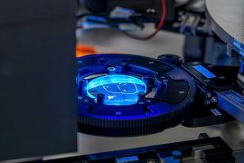 Automatische Endkontrolle Brillenglas-Herstellung